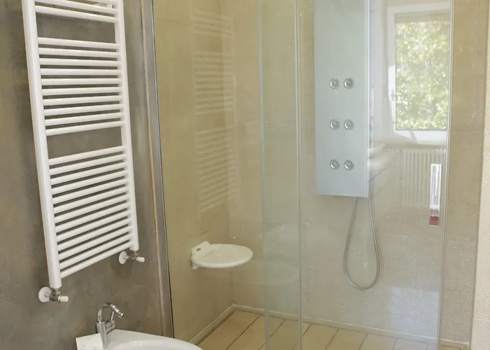 Champagne Guest house