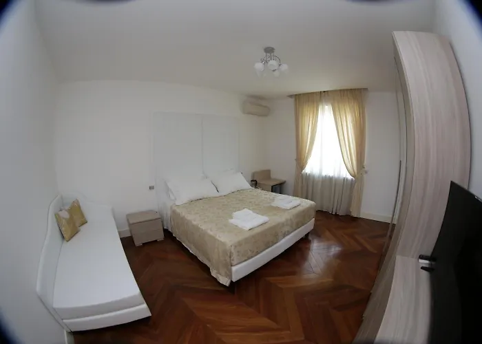 Champagne Guest house Sirmione